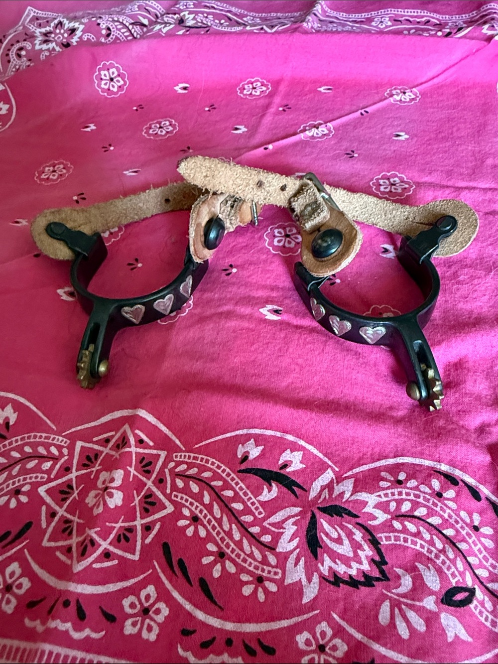 Black Leather Spurs with Heart Accents